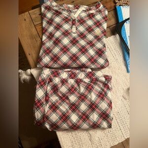 Women’s Ralph Lauren Red Plaid Pajama set XL